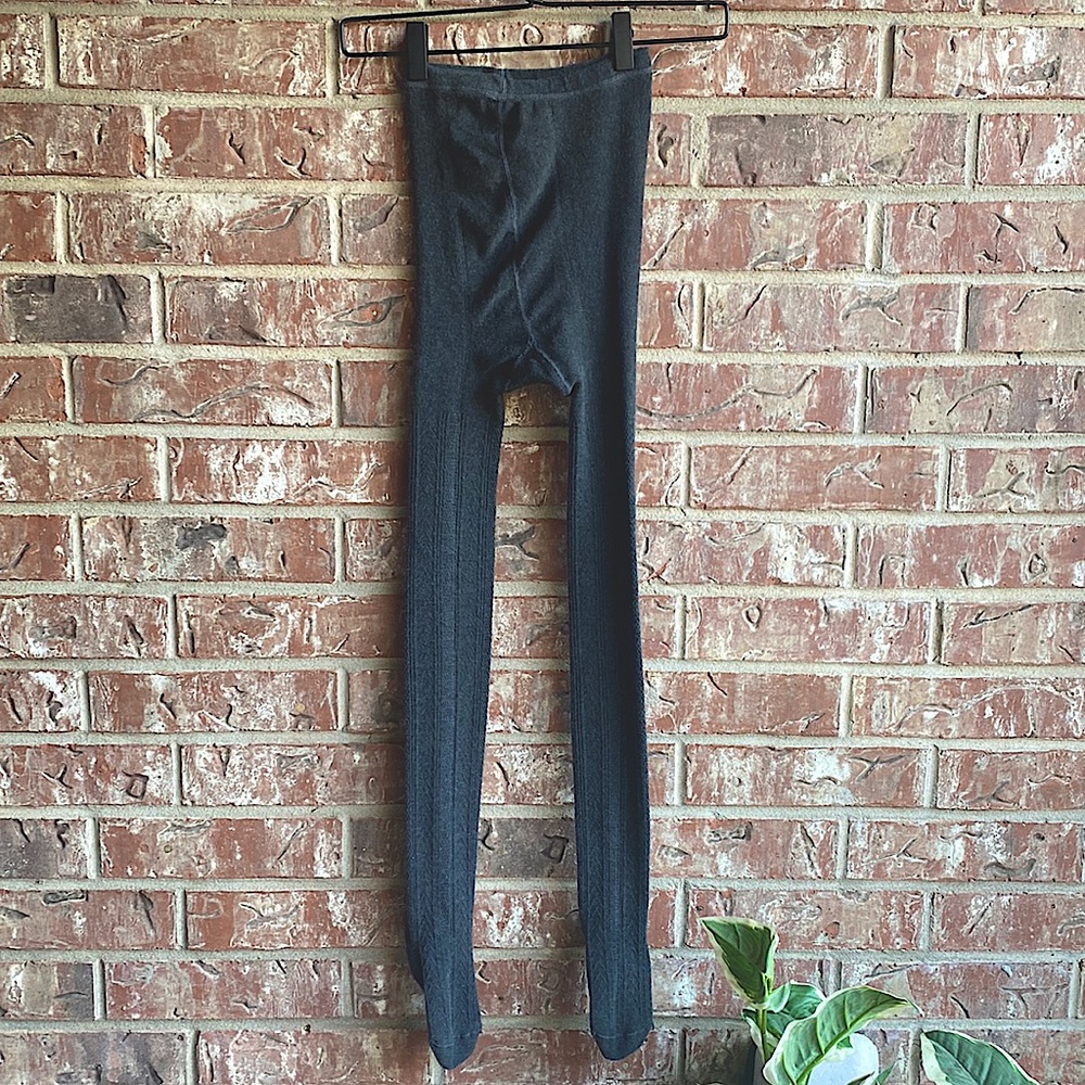 No Tag - Women’s gray ribbed tights - Sz M/L